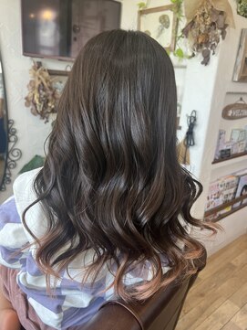 チル(Chill) カットしての巻き髪