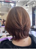切りっぱなしからのボブレイヤースタイル 藤枝美容室 ガガ