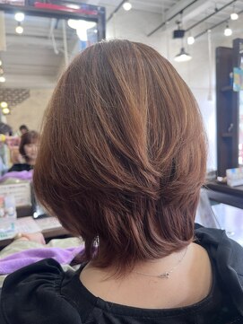 ビューティアンドスパ ガガ(GAGA) 切りっぱなしからのボブレイヤースタイル 藤枝美容室 ガガ