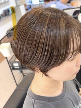 シフターズ(SIFTERS)の写真/いつまでも若々しくいたい大人女性の味方☆髪と頭皮に優しい薬剤を使用したカラーで艶のある美髪へ♪