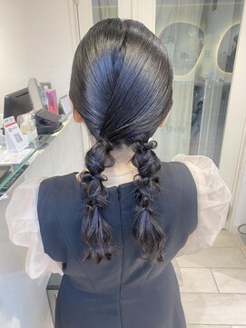 テトラ バイ ネオリーブ 横浜西口店(tetra by neolive) ＊タイトツインアレンジ＊[横浜/横浜駅]