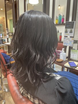 フィゼル あべのルシアス店(Aujua fizelle) ダークグレージュ