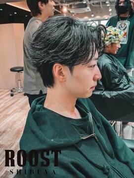 ルースト 渋谷店(ROOST) フェザーショート