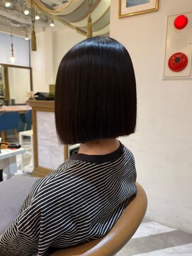 ロンドアベニール 北千住(Lond avenir) オリーブグレー/韓国風巻き/レイヤーカット/髪質改善/縮毛矯正