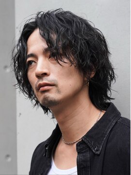 フィフス トウキョウ (fifth TOKYO) 渋谷ツイストスパイラルパーマメンズヘア波巻きスパイラルパーマ