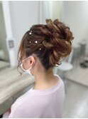 高めアップスタイル