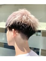 イネス(Ines)&nbsp;セクションカラー(ブリーチハイトーン)