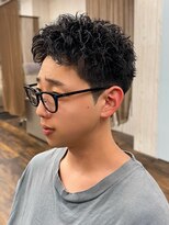 バズフロー バイ ディーアンドティー(BUZZ FLOW by D&T)&nbsp;メンズカット/メンズパーマ/メンズハイライト/メンズカラー