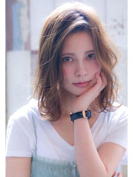 テイラー(Taylor) 【Taylor】 かきあげバング×スウィングシアーオリーブアッシュ