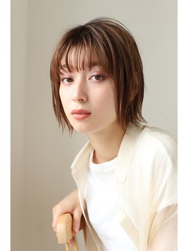 エクリ 麻布十番(equri) 軽やかショートボブ/30代40代50代