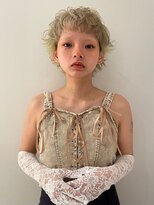 スタニング 渋谷(STUNNING.) 金髪ショート/ブロンド/ケアブリーチ/ベージュカラー