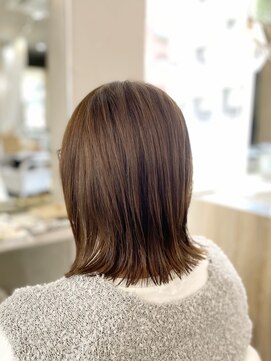 ローカス 東久留米店(LOCUS) ちょっぴり長めが可愛いミディアムボブ