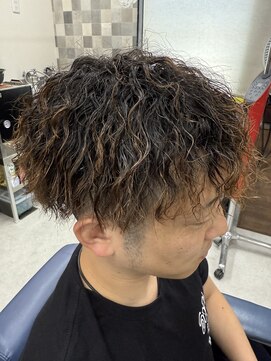 ヘアーサロン タムラ ツーブロックカット＆ツイストスパイラルパーマ