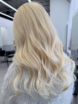 エゴル ナゴヤサカエ(ENGOL NAGOYA SAKAE) 坂野貴哉/抜きっぱなしブロンド/ブリーチカラー/ハイトーンカラ