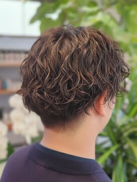 アヴァロンテ アットウィルヘアー(A VOLONTE at will hair) 大人の色気！ツイストスパイラル風パーマ[成田/冨里]