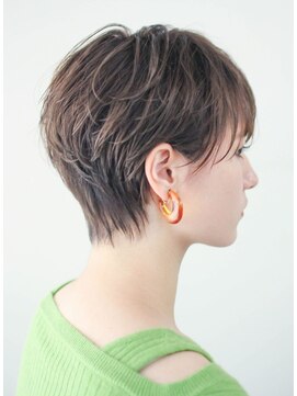 ルアン 上通り(ruen) ショートカットくびれショート上手い熊本ショートヘア絶壁解消