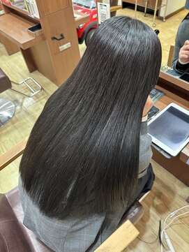 ブランシェ神領店 オリーブグレー