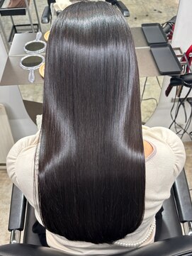 グラフ 日本橋(GRAFF) 美髪縮毛矯正/東日本橋/馬喰横山/髪質改善