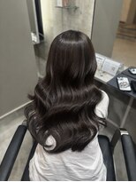 マーシュ ルーヴェ(marshu Luve)&nbsp;赤み控えめツヤ感重視のダークグレージュ