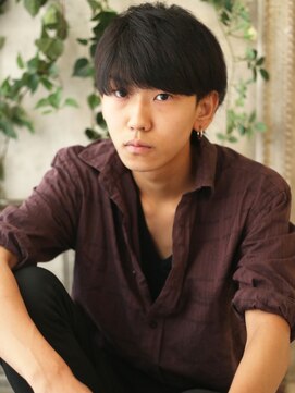 と和×美髪クリニック 巣鴨店 ルードな男性感を追求した、綾野剛テイストストレート　巣鴨店