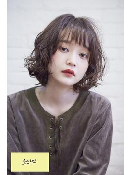 ラレイ(Lalei) 表参道駅/青山　大人かわいいエッジショート