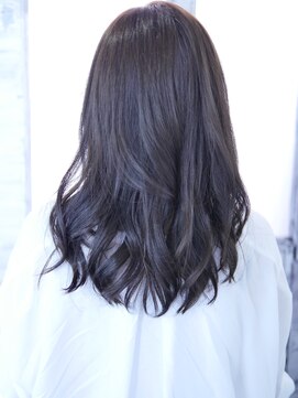 ダッチェス(DUCHESS) 【DUCHESS】白髪染めでも大丈夫！グレーアッシュの暗髪ミディ