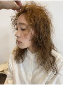 外国人クセ毛風パーマ