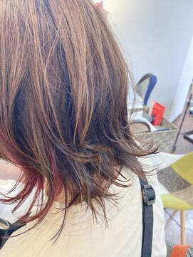 ヘアー バイ ミーズ(hair by Mii’s) インナナーカラー・ピンク /ウルフ