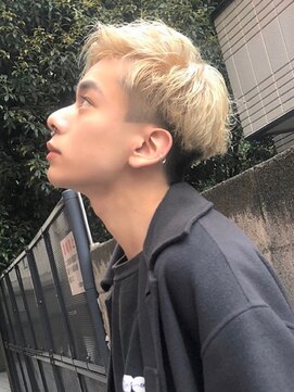 ビンゴ(BINGO) ba12_ニュアンスカラーモテ髪tツーブロックフェザーバングウルフ