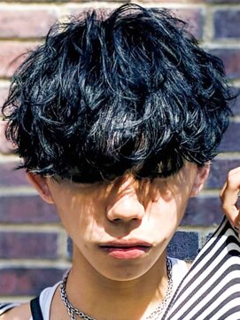 オーシャントーキョー ホワイト 原宿(OCEAN TOKYO WHITE) メンズツーブロック黒髪パーマショートマッシュ