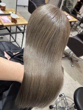 ミリ 久留米(miri..) ケアブリーチ/グレージュ/久留米/MASA/ブリーチ有り/