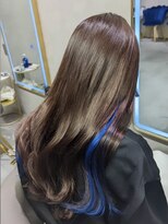 レアナ バイ ニーナ(Leana by NINA) プルエクステでロングヘア【インナーブルー】