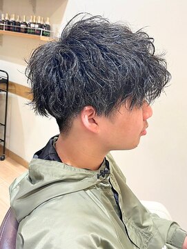 ラファンス 栗林店(LaFENCE) ツーブロック/ショート/パーマ