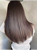 髪質改善酸性ストレートとブリーチしない透明感カラーが得意です