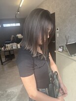 スレイ(SLAY)&nbsp;細めハイライトコントラストカラー