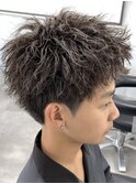 スパイキーショート