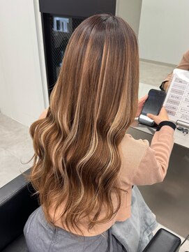 ラピステン 福岡天神 大名店(Lapis) エクステロング/エクステデザイン/シールエクステ