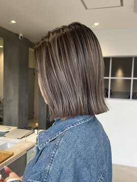 ロテ(LOTE.) ハイライト/ハッシュカット/クラゲヘアー/黒髪カタログ/一宮