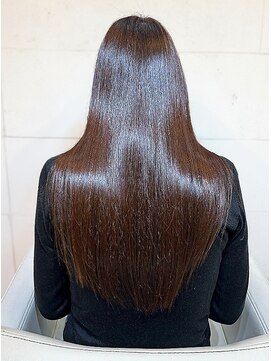 メゾンe.m.a(MAISON e.m.a) 髪質改善トリートメント◎うる艶ストレートココアブラウン