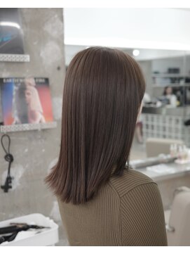 ディジョン 自由ヶ丘(Dijon) 韓国顔まわりレイヤーカットグレージュオリーブベージュブラウン