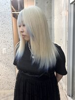 ムード(mood)&nbsp;ブロンドカラー×ブルー/ケアブリーチ/ハイトーン/裾カラー