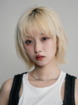 サンクマーケット 渋谷(cinq MARKET) 渋谷ショートボブレイヤーケアブリーチホワイトブロンド韓国◆