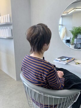 クロア(CHROA) 【マッシュウルフスタイル/暗めブラウンカラー】