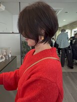 ビューエヒメ(VIEW EHIME)&nbsp;小顔カットショートボブ大人可愛いアッシュオリーブ