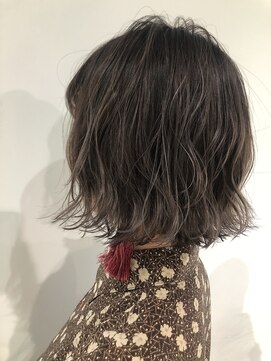 シーン 池袋(scene.) scene.【シーン】【池袋 西口徒歩3分】ハイライトグレージュ