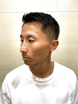 グレイスフル バーバープラチナム 六本木店(Graceful Barber platinum) サイドグラデーションアップバングベリーショート