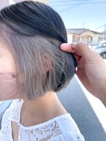 オル(Olu)&nbsp;【MASAYA】ホワイトグレー×インナーカラー