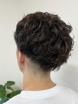 サロンエース(salon A)の写真/信頼の技術力でON/OFFキマるスタイルに。学生からビジネスマンまで、幅広い世代からの高い支持◎