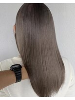 シレナバイアルティナ 辻堂店(sirena by artina)&nbsp;髪質改善_サラ艶_シルクストレート_オリーブグレー