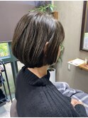 ショートボブ